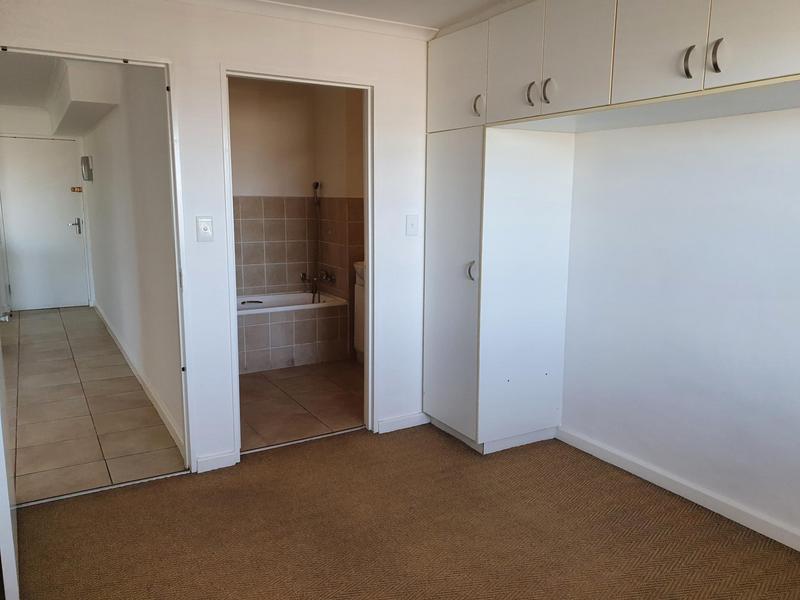 To Let 1 Bedroom Property for Rent in Salt River Western Cape